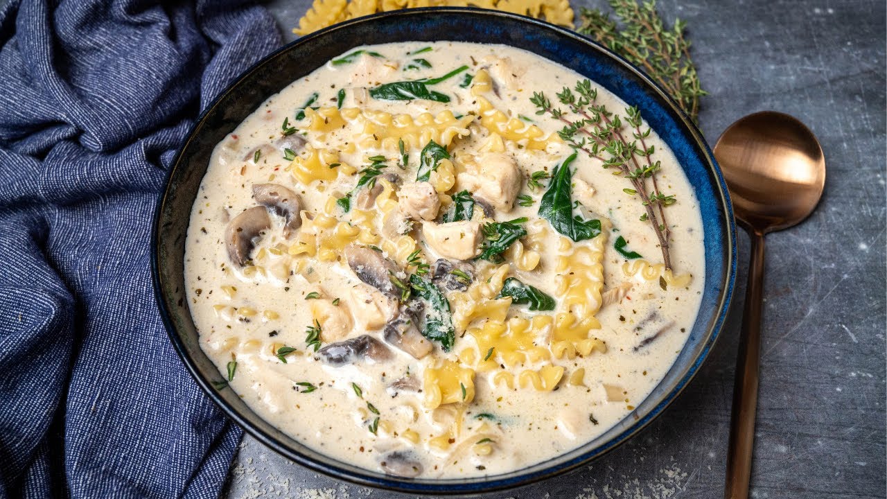 Creamy Alfredo Lasagna Soup